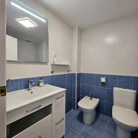 Apartamento Con Piscina En Preciosa Playa